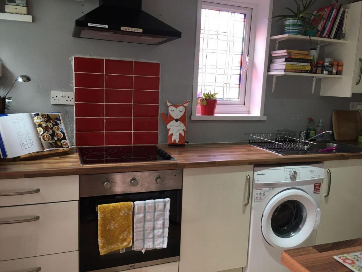 Wonderfully Cosy 3Bd Home In The Heart Of Cornwall Сент-Остел Экстерьер фото